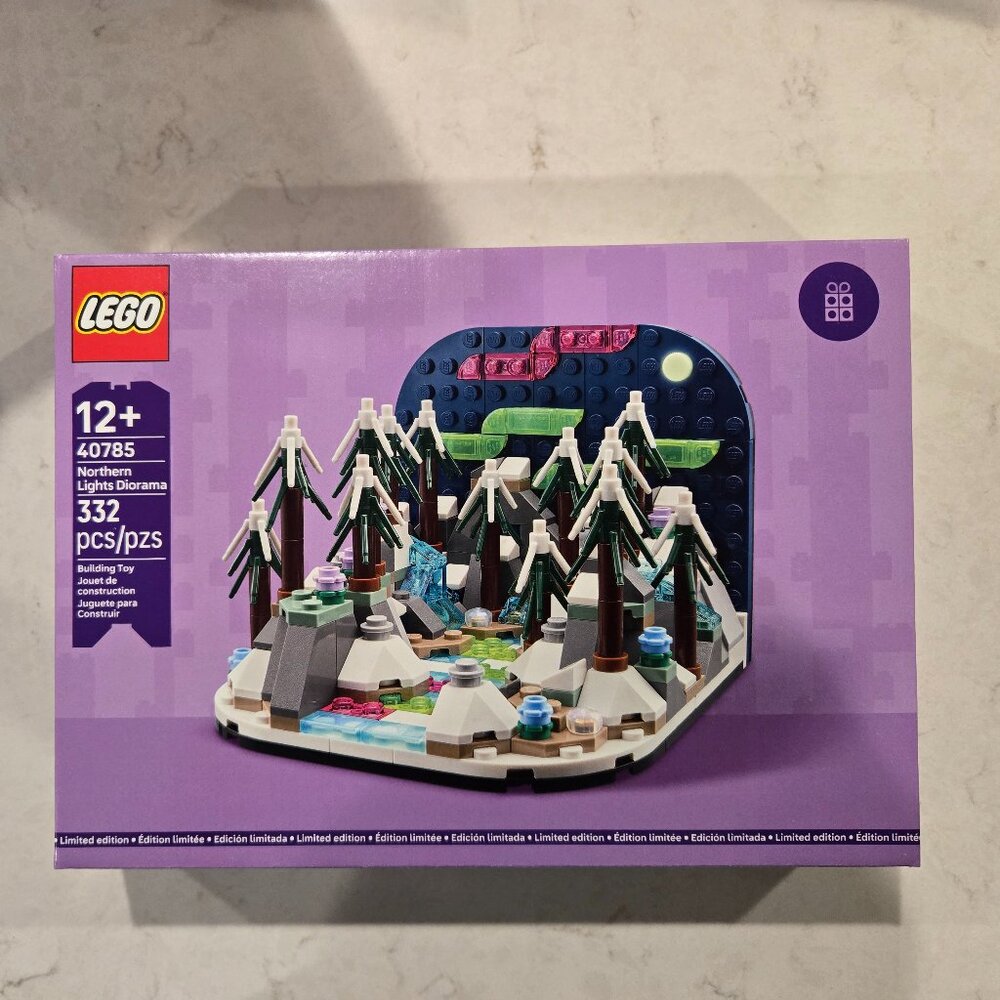 Lego 40785 Northern Lights Diorama New, Limited Edition